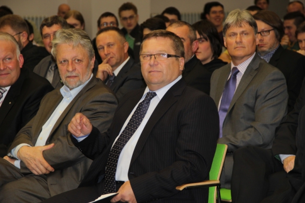 Za budoucnost Jaderné elektrárny Dukovany se bojuje na všech frontách