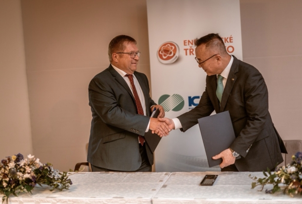 KHNP a Energetické Třebíčsko stvrdily partnerství podpisem smlouvy a výsadbou stromu spolupráce