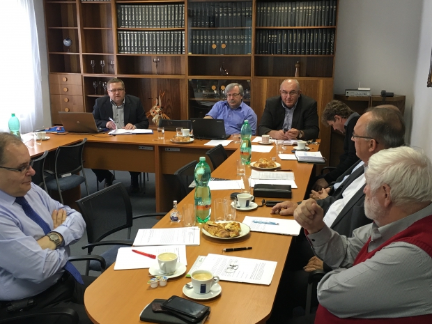 Spolupořádáme seminář o plnění úkolů výstavby 5. bloku
