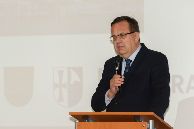 Ministr průmyslu Mládek přijede na valnou hromadu sdružení